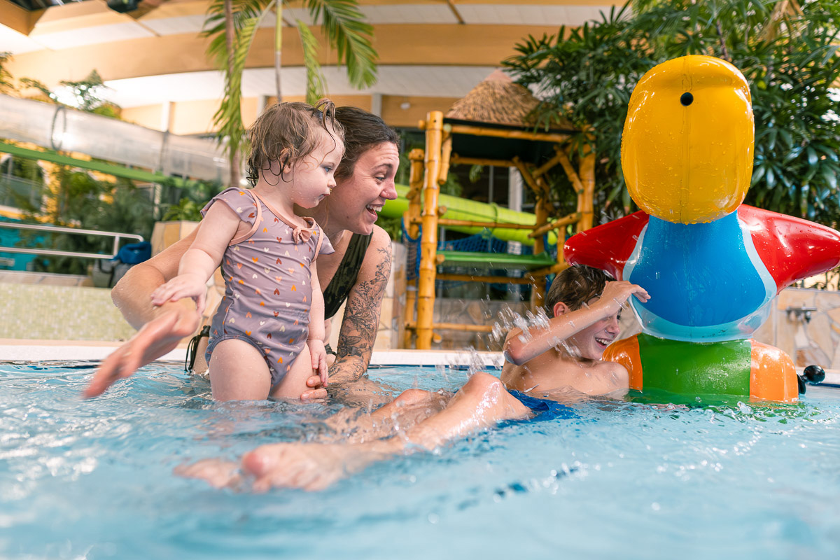 Dagentree water- en glijbanenpark + sauna bij AquaMagis