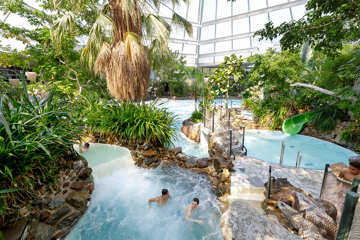 Avond of dagentree zwembad Aqua Mundo in Center Parcs Het Heijderbos