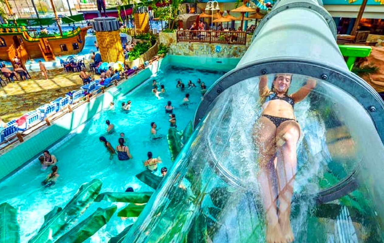 Dagentree water- en glijbanenpark + sauna bij AquaMagis