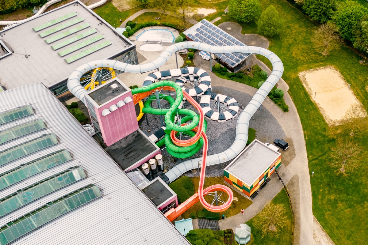 Dagentree water- en glijbanenpark + sauna bij AquaMagis