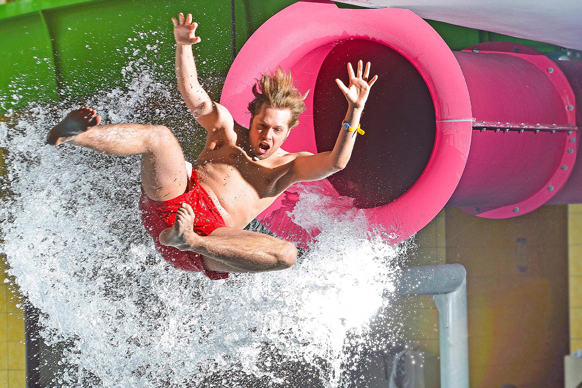 Dagentree water- en glijbanenpark + sauna bij AquaMagis