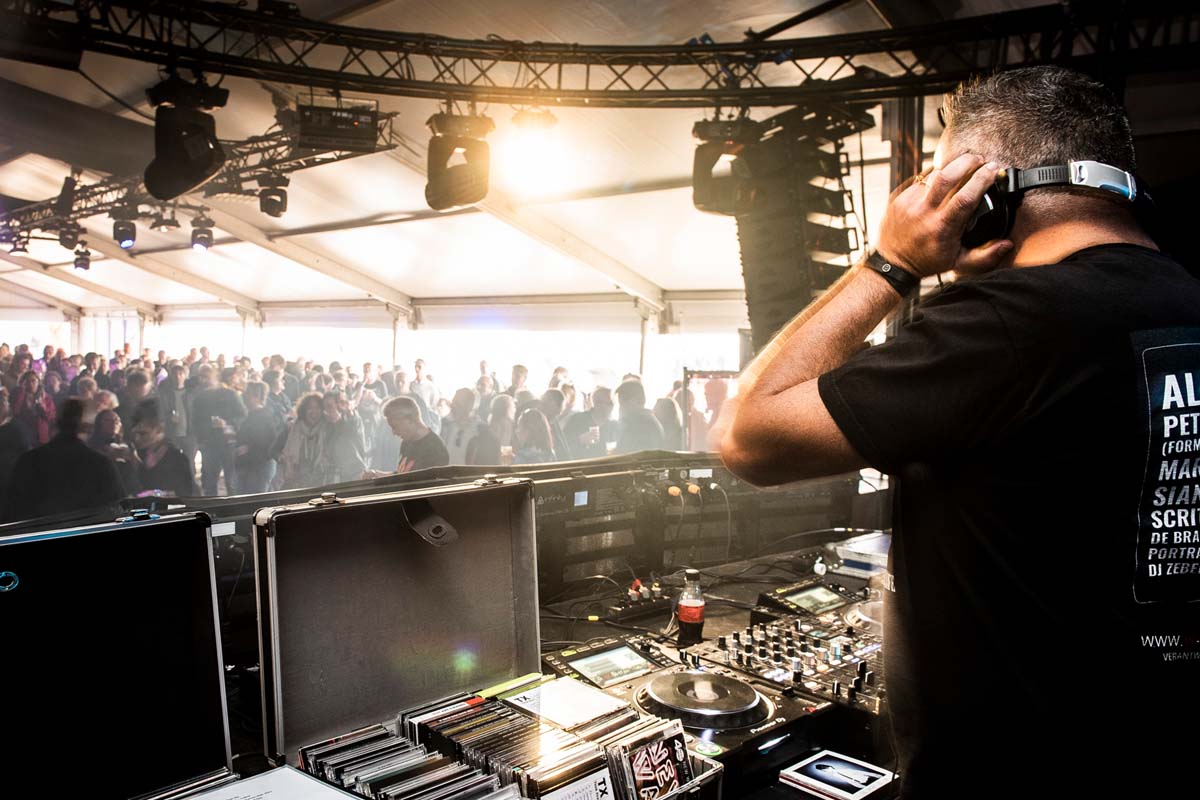 Dagticket W-Festival in Oostende