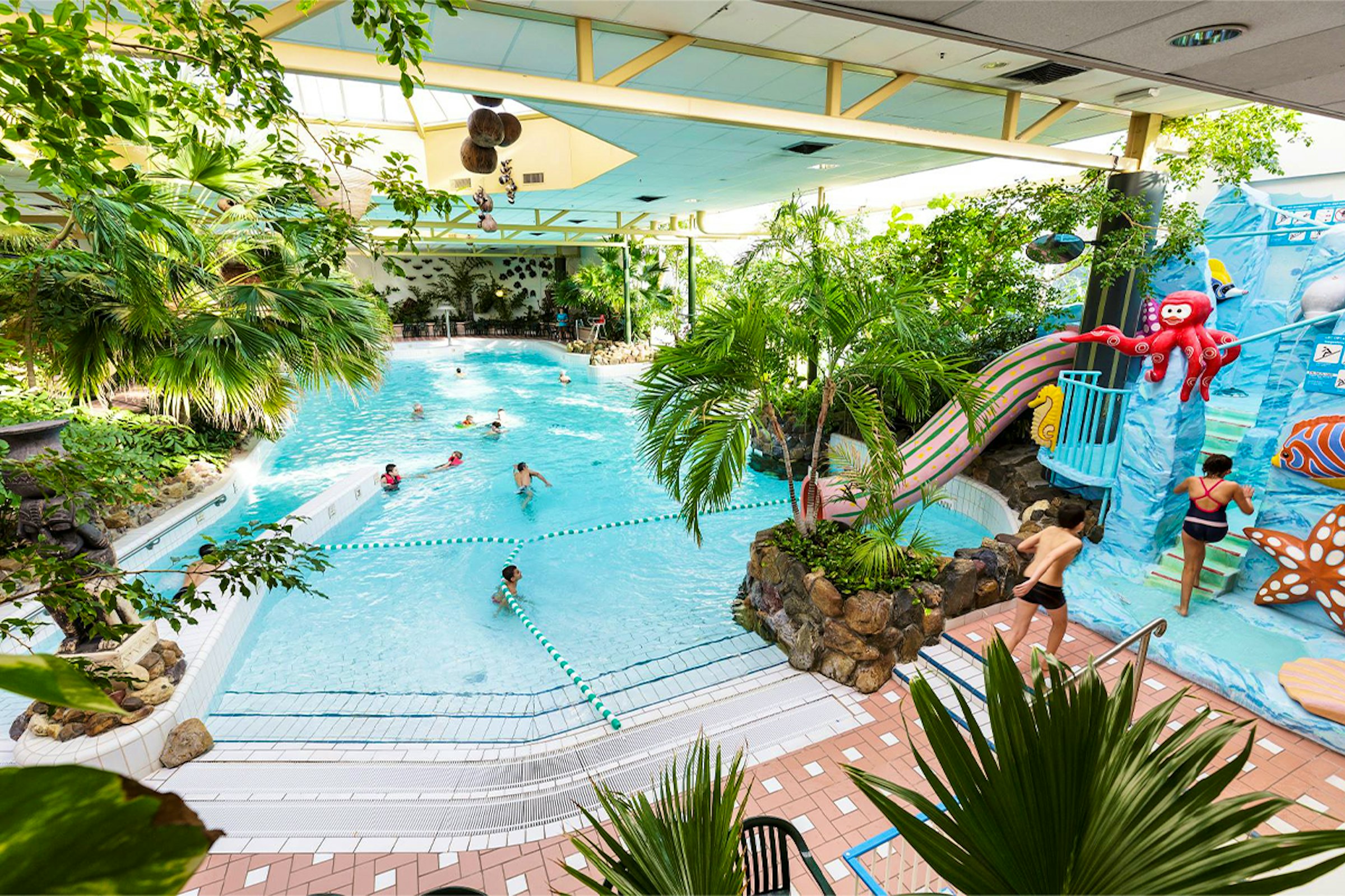 Dagticket zwembad Aqua Mundo in Center Parcs Limburgse Peel