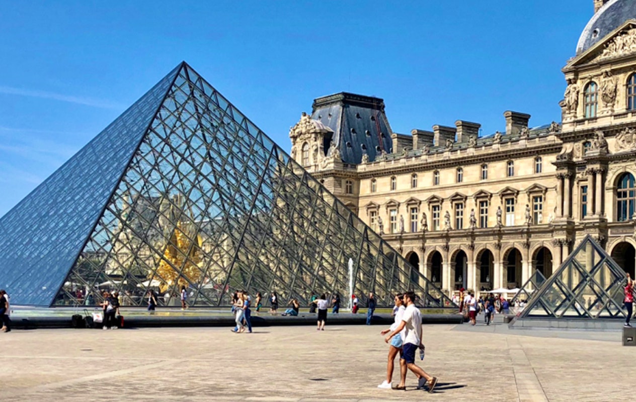 Dagje Parijs via Slangen Reizen