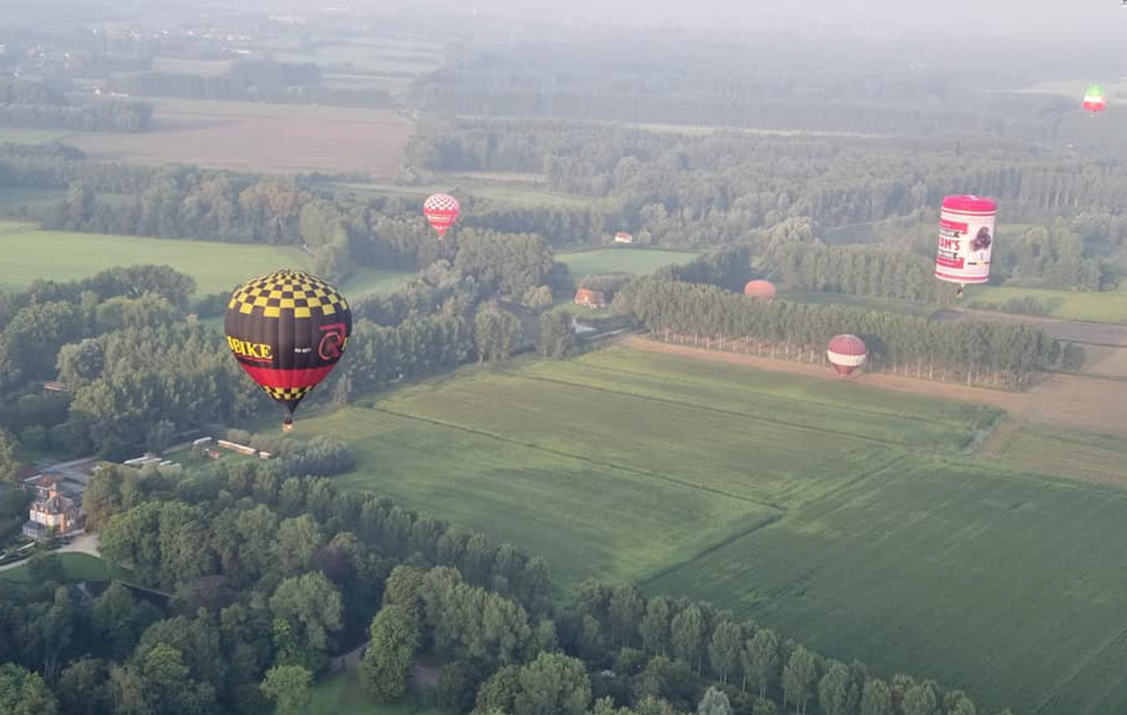 Deluxe ballonvaart van +/- 1 uur  incl. champagne