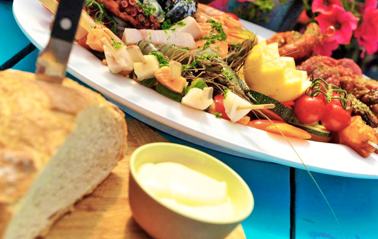 Heerlijk dineren met een hoofdgerecht naar keuze bij Solbeach Scheveningen