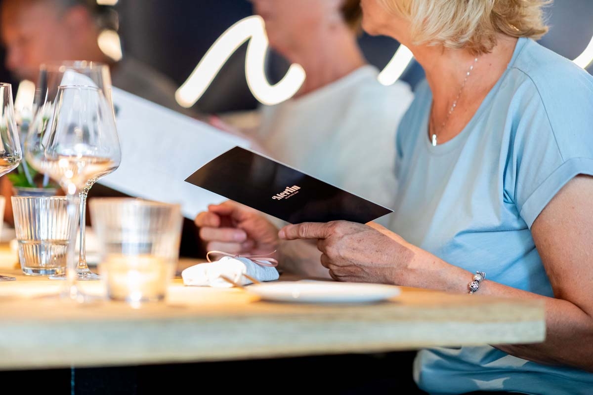 Twee gerechten + side naar keuze bij Merlin Seafood Bar