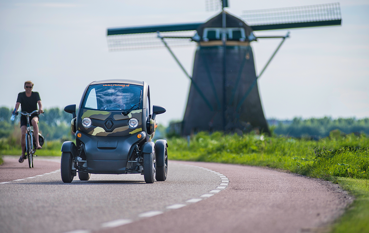Tour naar keuze (3 uur) in een Renault Twizy (2p.)
