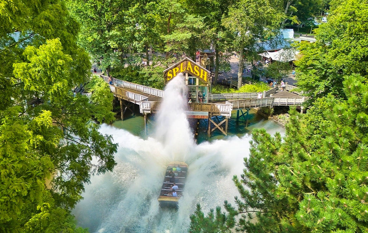 Verblijf in een 4-, 6- of 8-persoons accommodatie op Duinrell