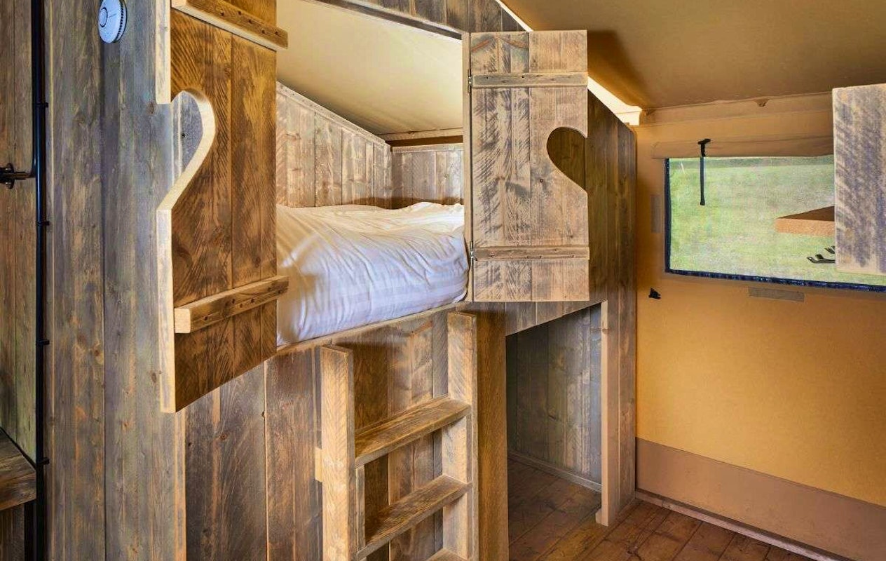 Verblijf in een 4-, 6- of 8-persoons accommodatie op Duinrell