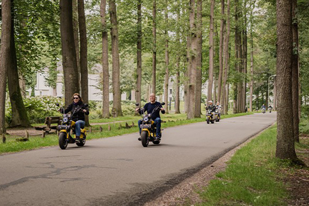 E-chopper tour van 3 uur, inclusief thee of koffie