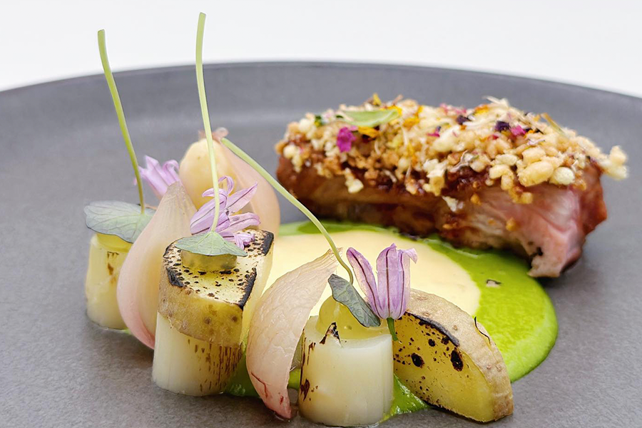 4-gangendiner + amuse en een glas cava bij Maan Restaurant