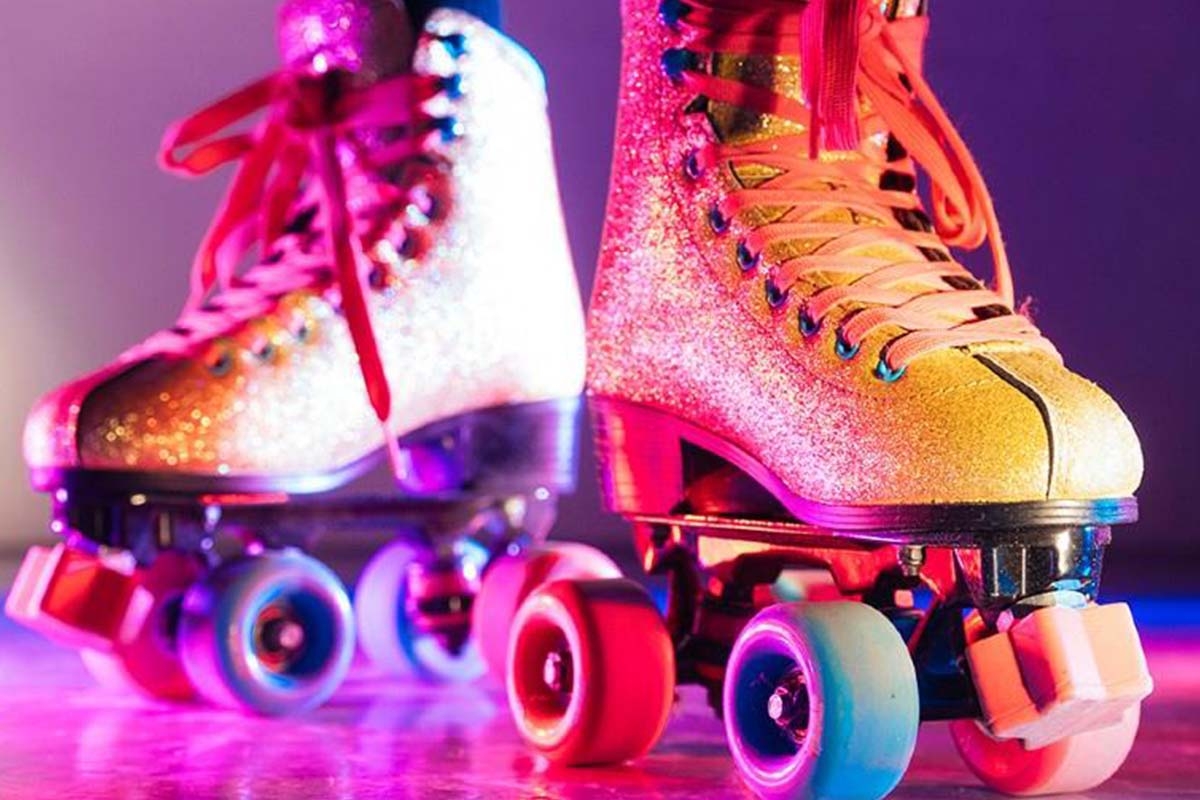 Entree + huur rolschaatsen bij Skate Fever