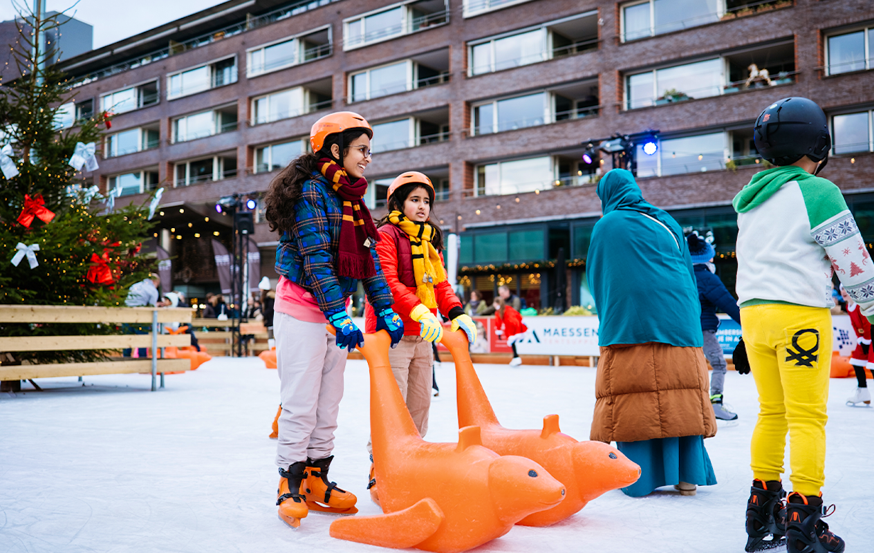 Entreeticket ijsbaan Winter Village Laren of Amstelveen