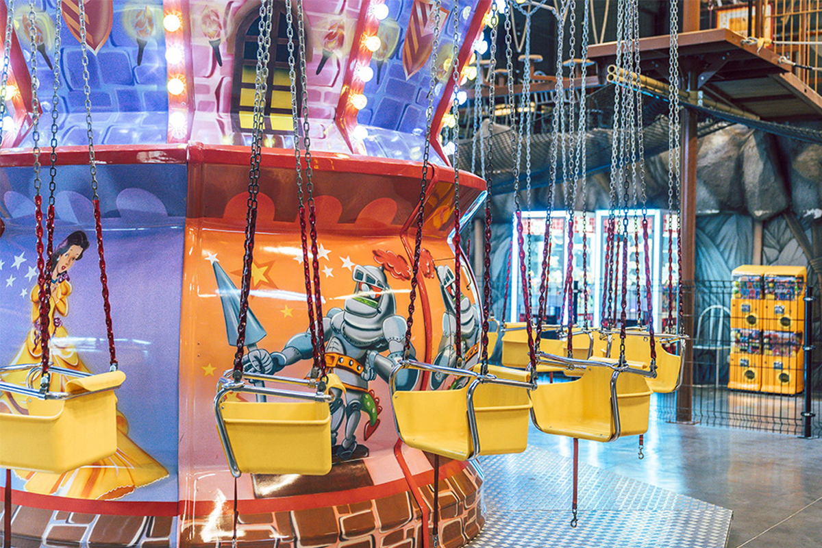 Entree + eventuele friet & snack bij Speelparadijs KinderRijck