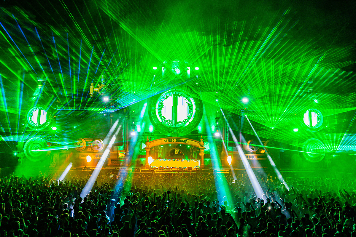 Entreeticket Stereo Sunday op vrijdag 3 juli