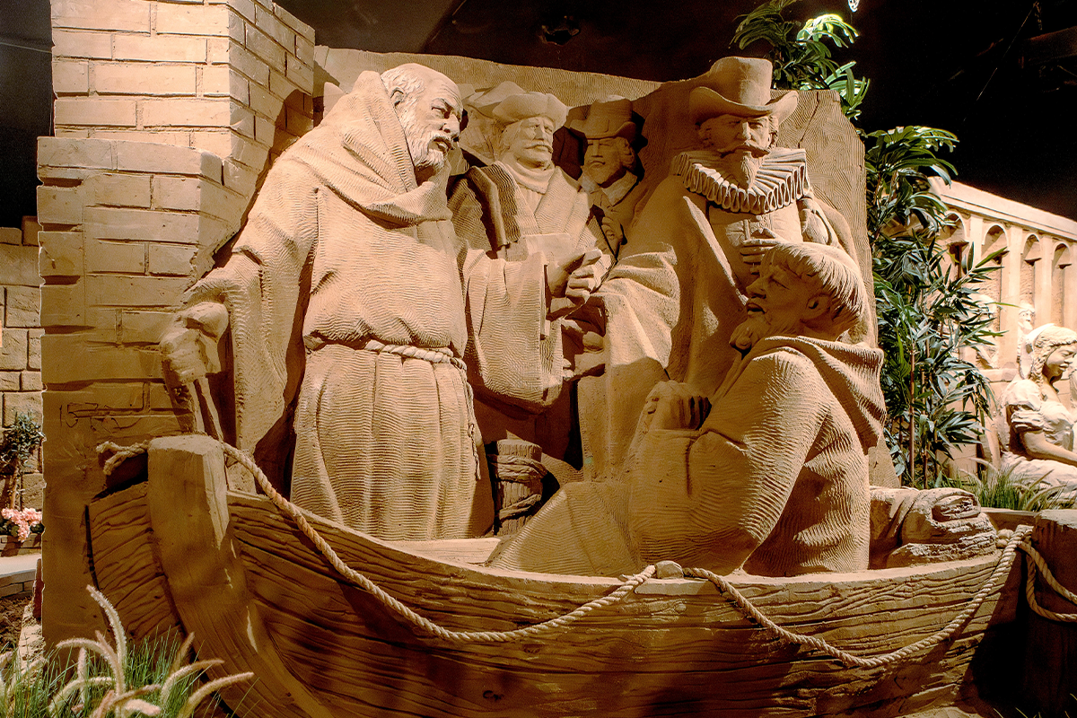 Entreeticket + warme drank en appelgebak bij Zandsculpturen Garderen