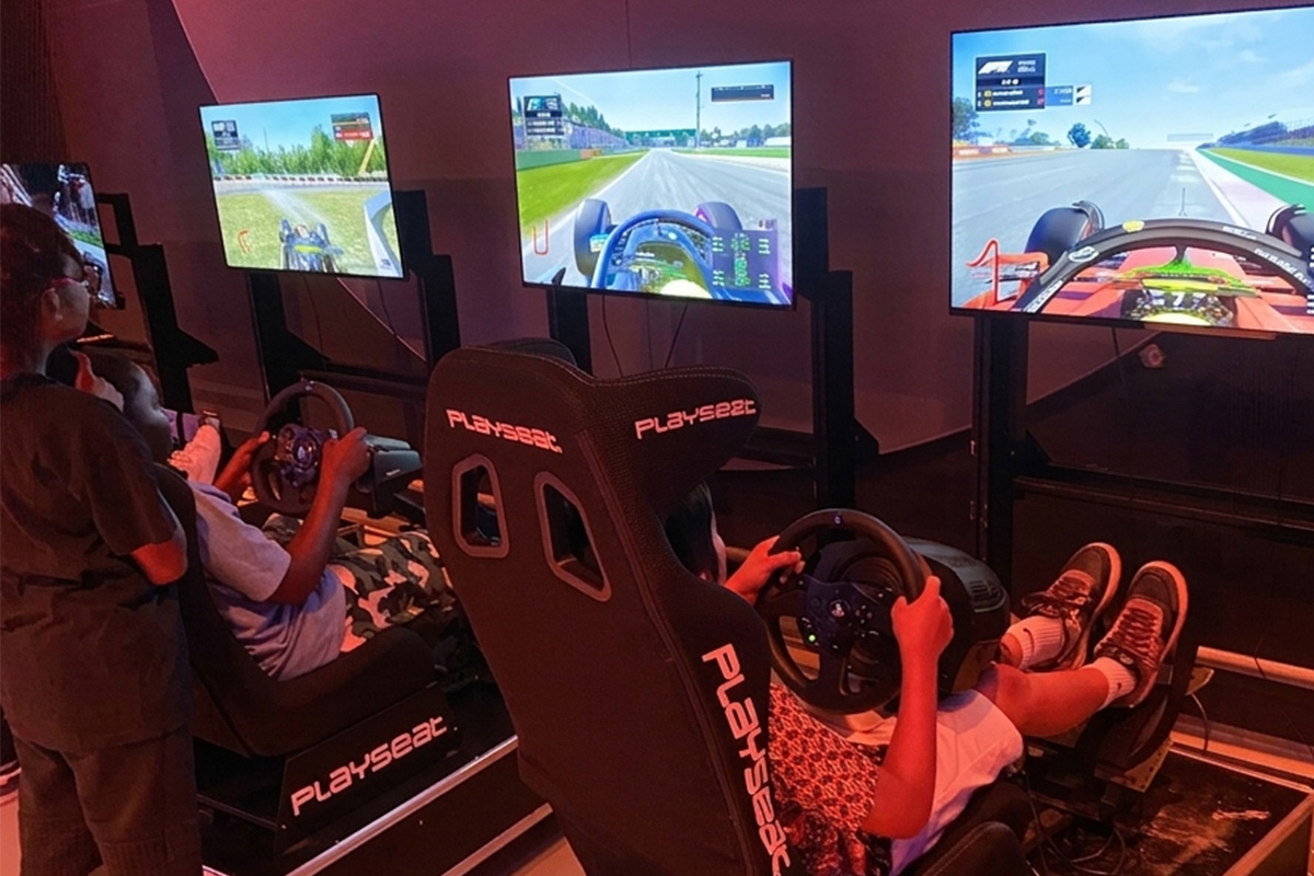 Entree + waterijsje bij @venture Games Silverdome