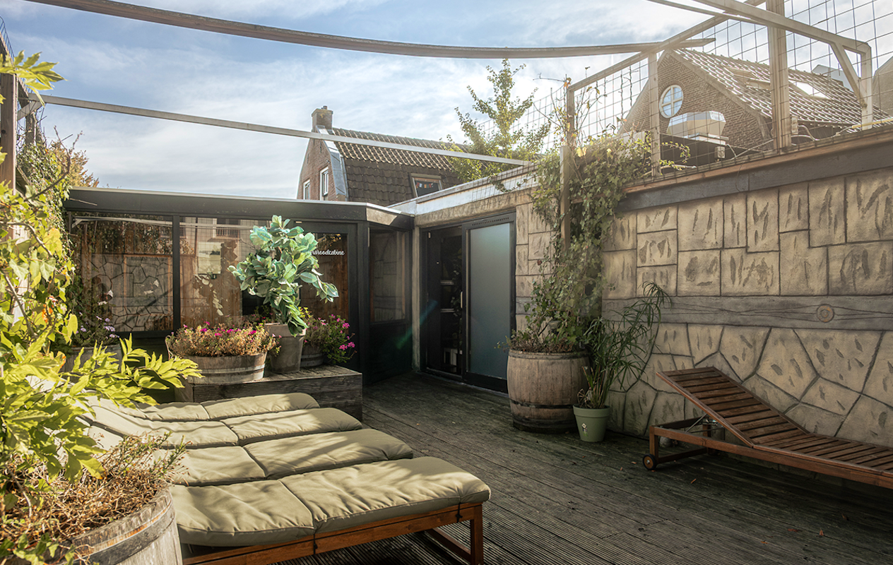 Entree wellness + evt. diner bij Beuntjes Oase in Utrecht