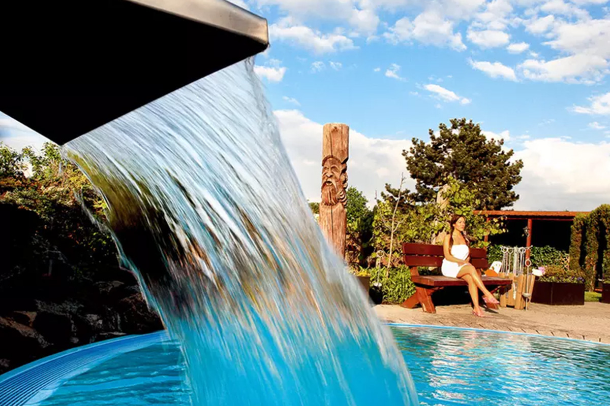 Entree zwembad + sauna in Aqualand Keulen (2 personen)