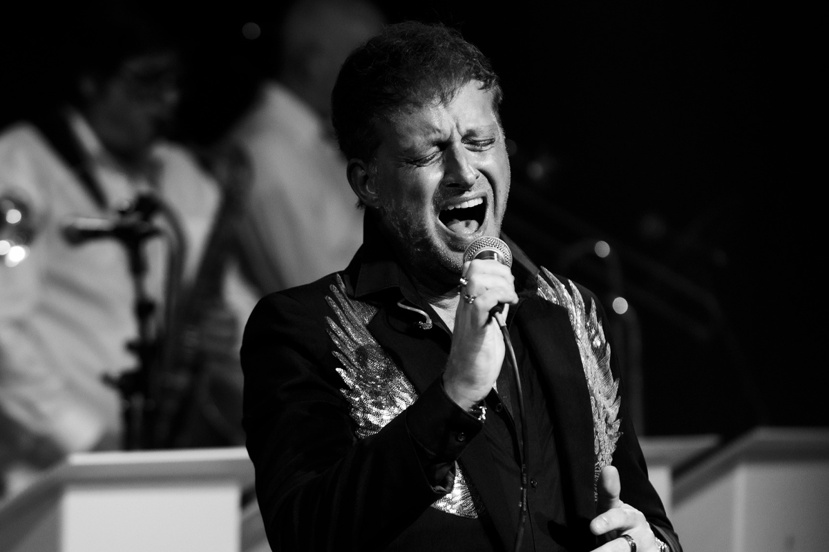 Entreeticket Aloha From Hawaii in Deventer of Nieuwe Niedorp 