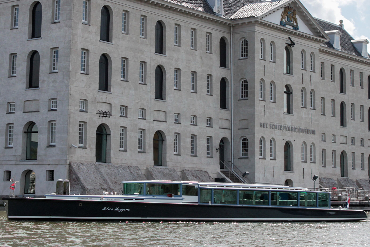 Entreeticket Amsterdam Light Festival met Luxe Boot: Stan Huygens