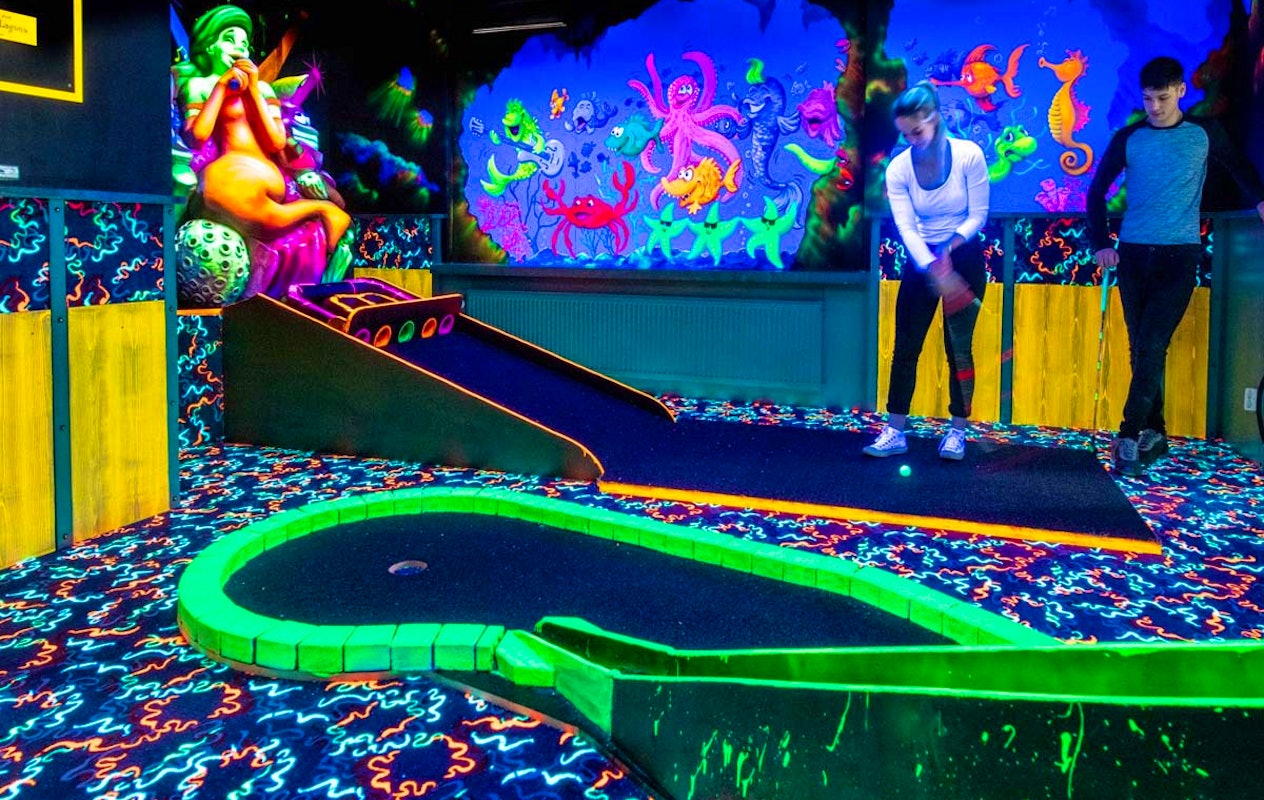 Entreeticket Bubbeljungle voor Golf in the dark