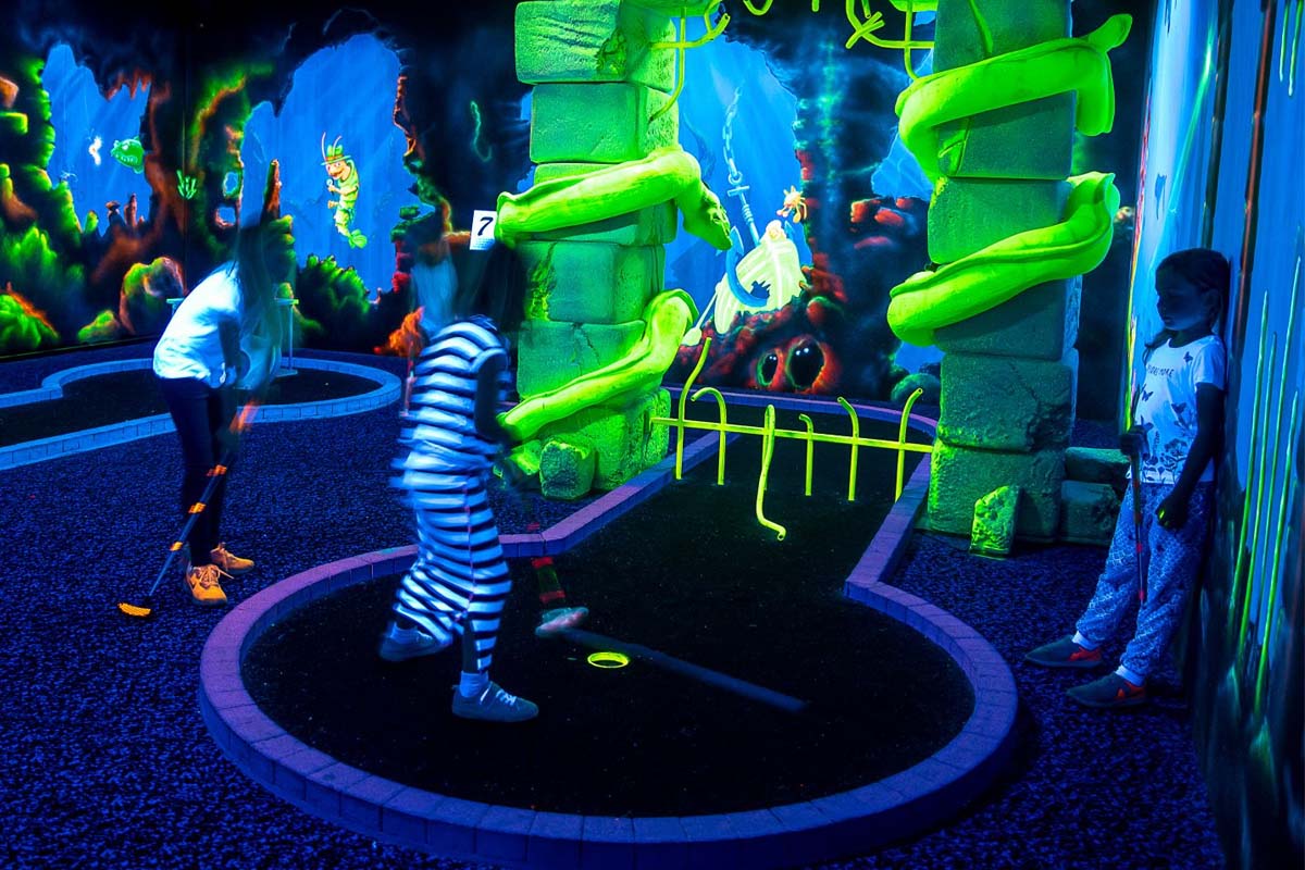 Entreeticket Bubbeljungle voor Golf in the dark