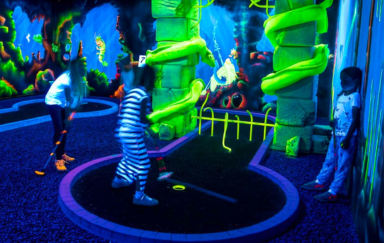 Entreeticket Bubbeljungle voor Golf in the dark