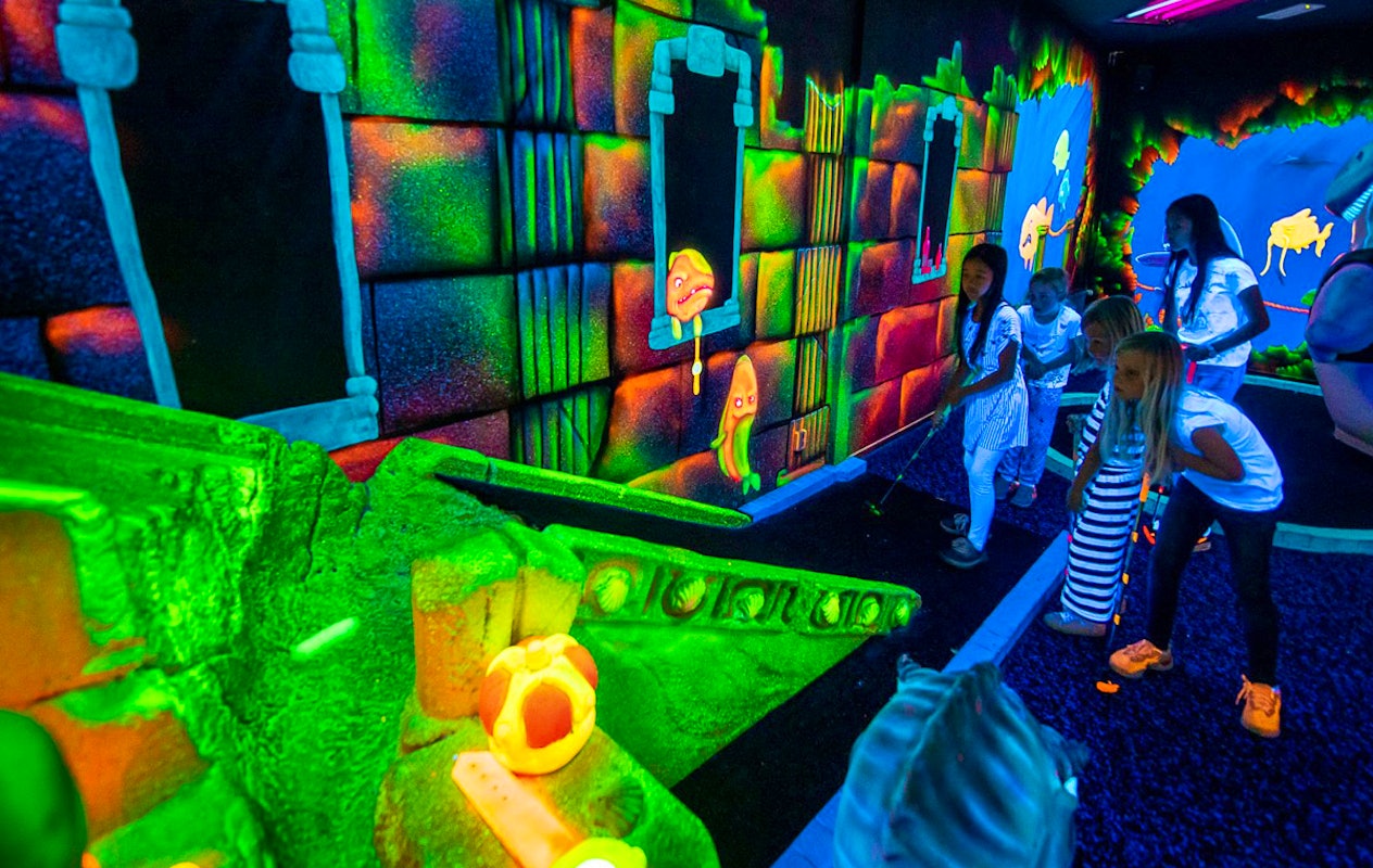 Entreeticket Bubbeljungle voor Golf in the dark