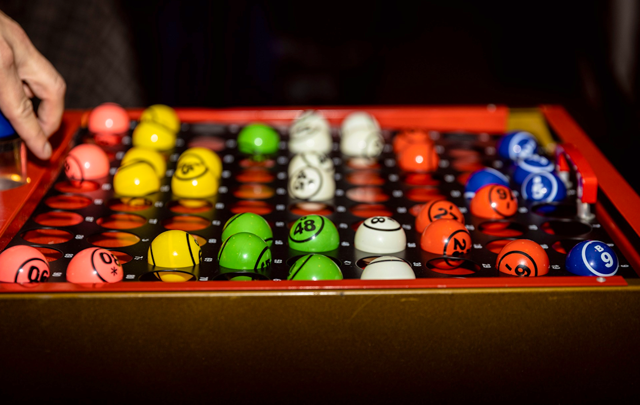 Entreeticket De Kerst BINGO XL bij De Harmonie