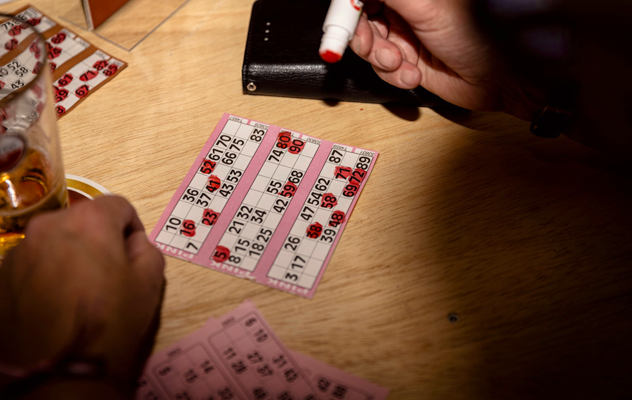 Entreeticket De Kerst BINGO XL bij De Harmonie