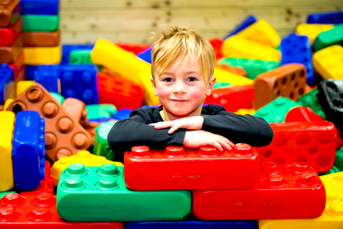 Entreeticket in- en outdoor speeloase De Wonderlamp