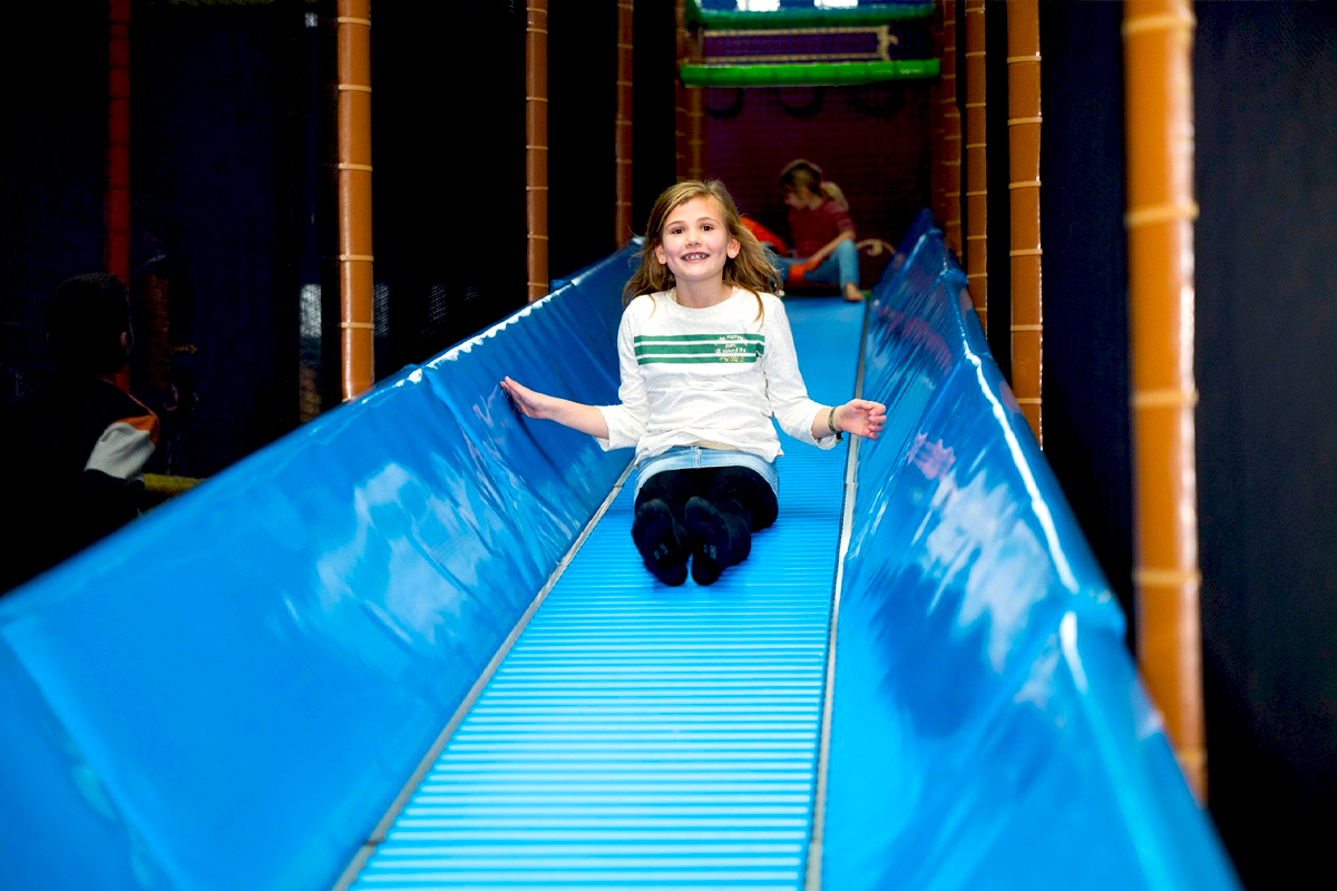 Entreeticket in- en outdoor speeloase De Wonderlamp