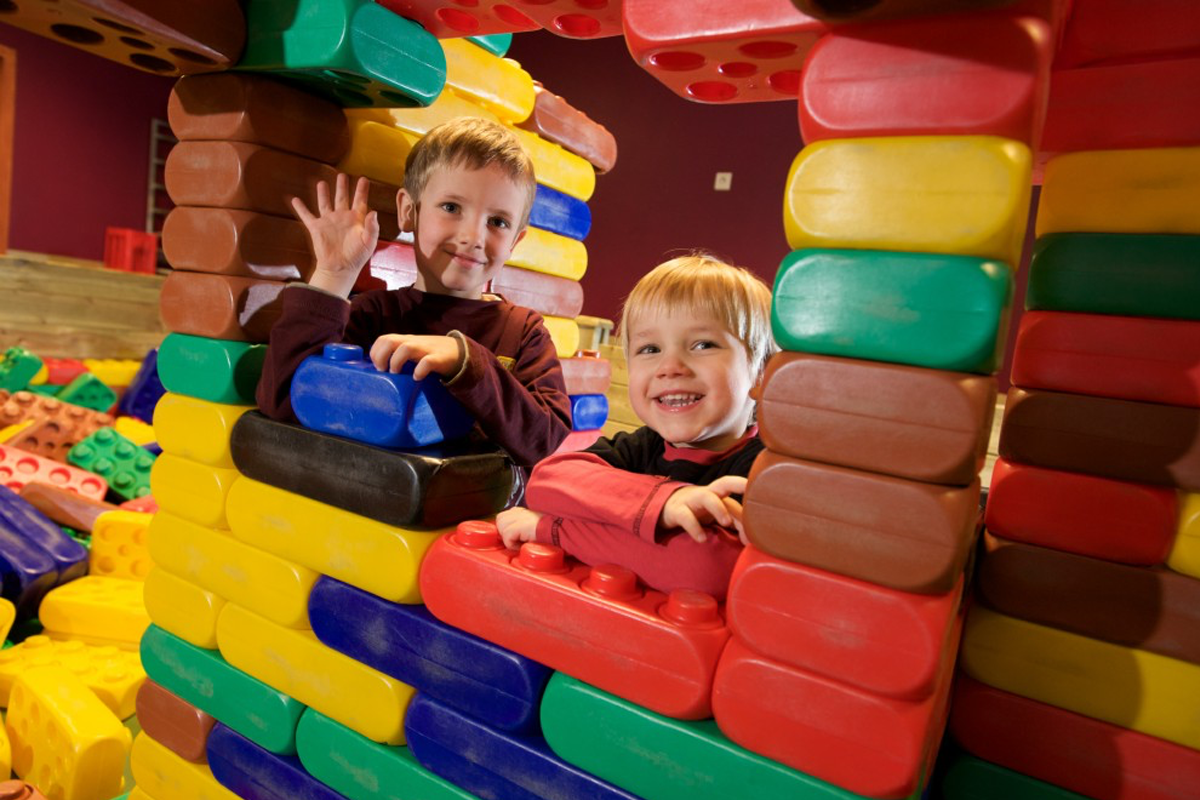 Entreeticket in- en outdoor speeloase De Wonderlamp