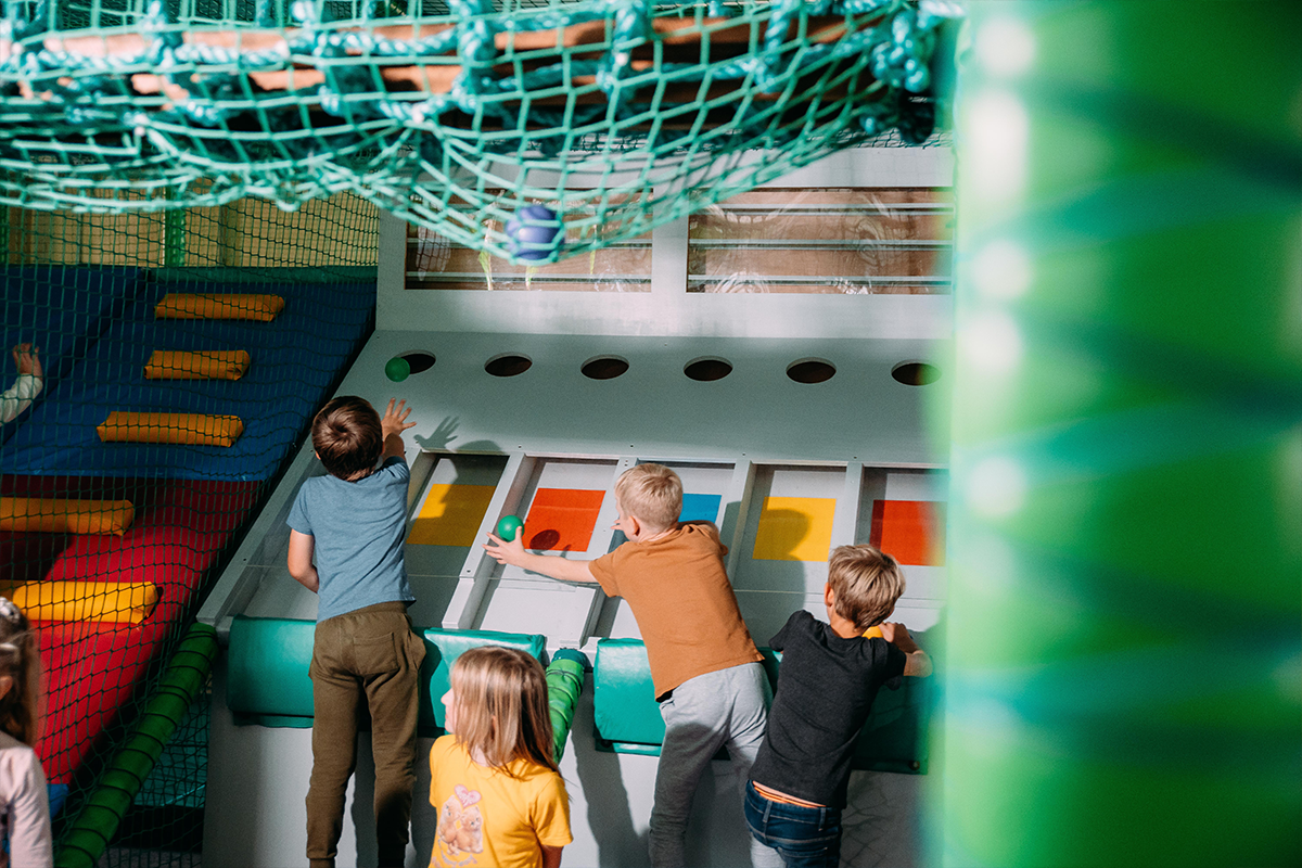 Entreeticket Kids Adventure + Grote friet 