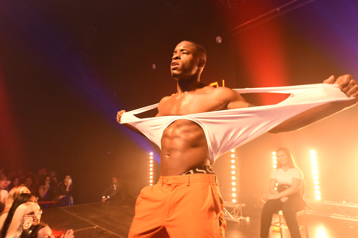 Entreeticket Ladies Night Out 'Heren uit de Kleren'