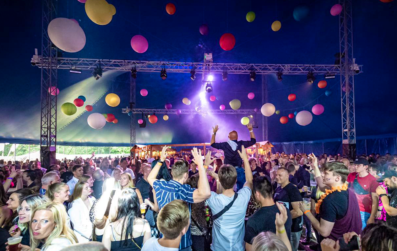 Entreeticket Landgraafse Tentfeesten - XMAS Edition