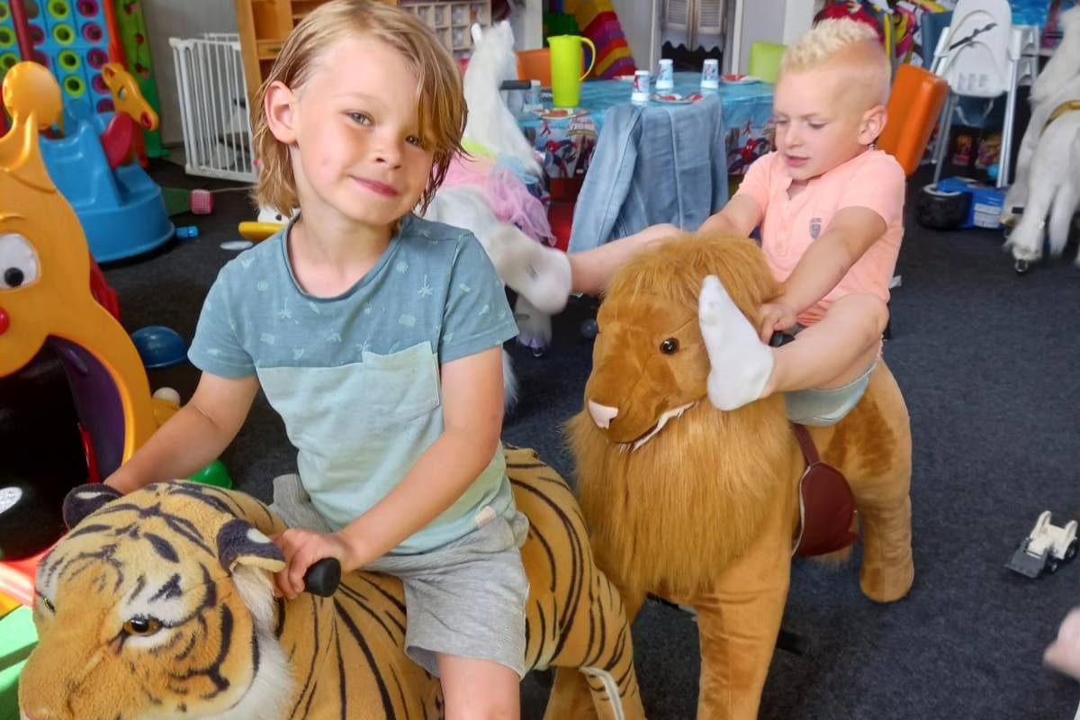 Entreeticket + poffertjes en limonade bij Kinderpaleis Cavallo