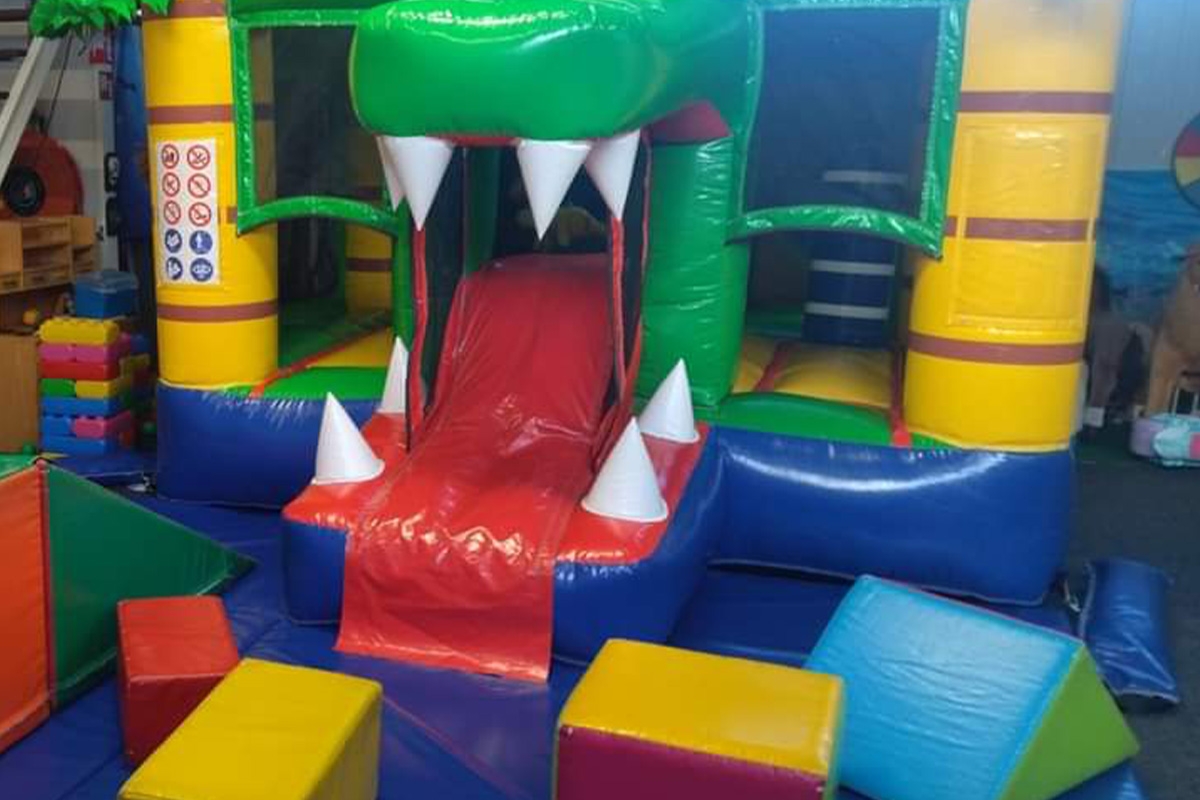 Entreeticket + poffertjes en limonade bij Kinderpaleis Cavallo