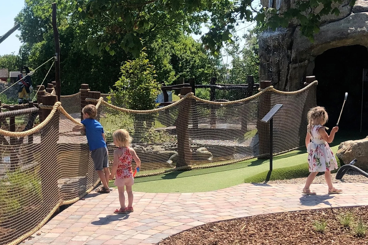 Entreeticket Treasure Island Adventure Golf