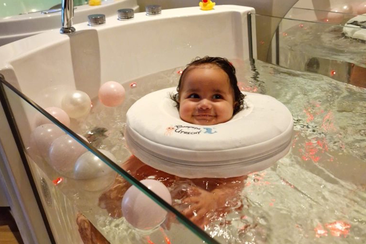 Float arrangement bij Babyspa Utrecht
