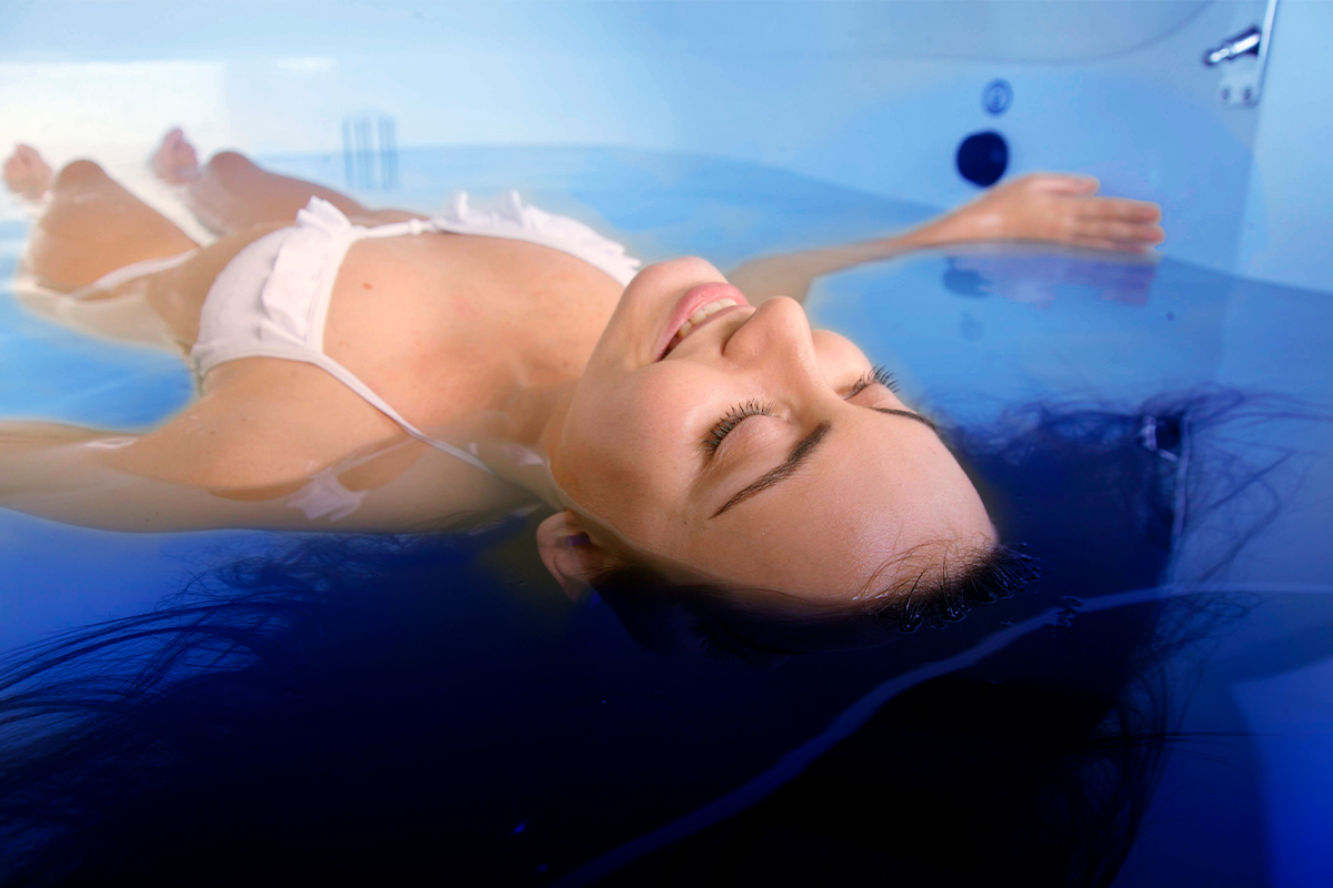1 uur floaten + 20 minuten massagestoel bij Floating Center Nederland