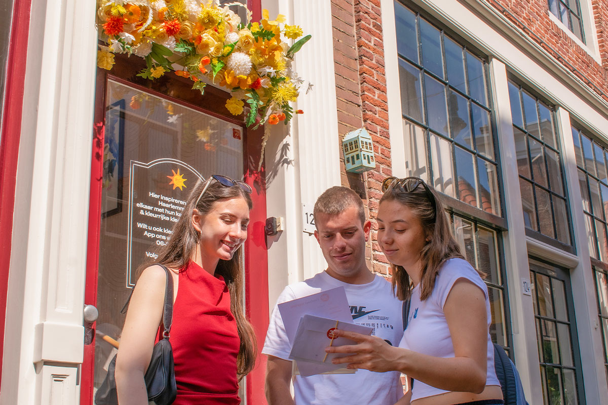 Food treasure hunt through Hoorn (2 to 3 hours)
