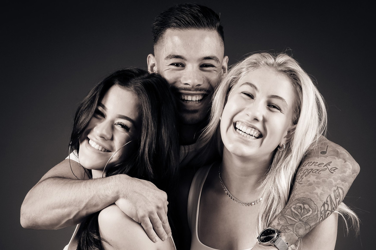 Fotoshoot + 30x40 afdruk naar keuze bij Shoots & More (9 locaties)