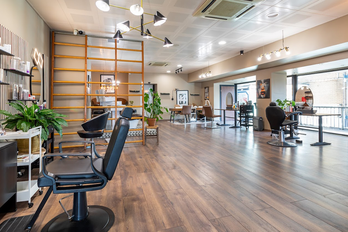 Luxe gezichtsbehandeling of microdermabrasie + extra's (45 of 60 min)