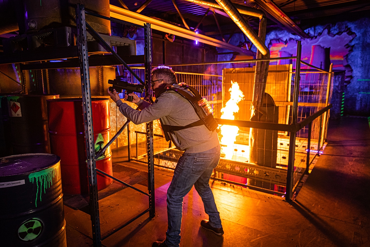 Glow in the dark of lasergamen + tortillachips bij All in Echt