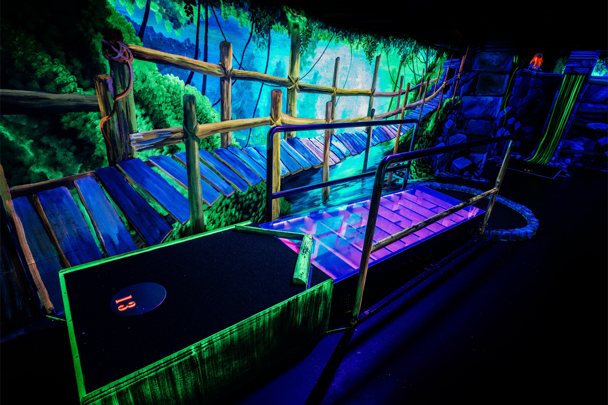 Glow Jungle Golf chez Glow Jungle Golf Groningen
