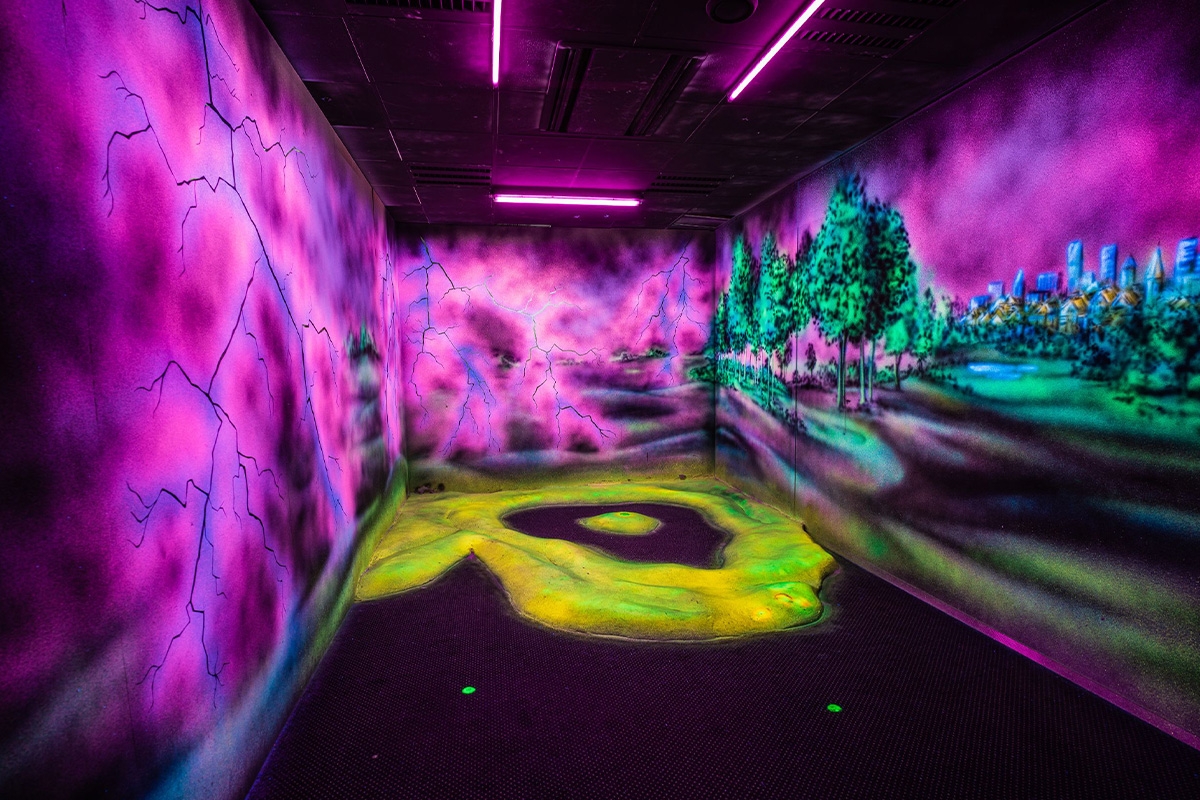 Golf in the Dark bij Fabriek Woerden