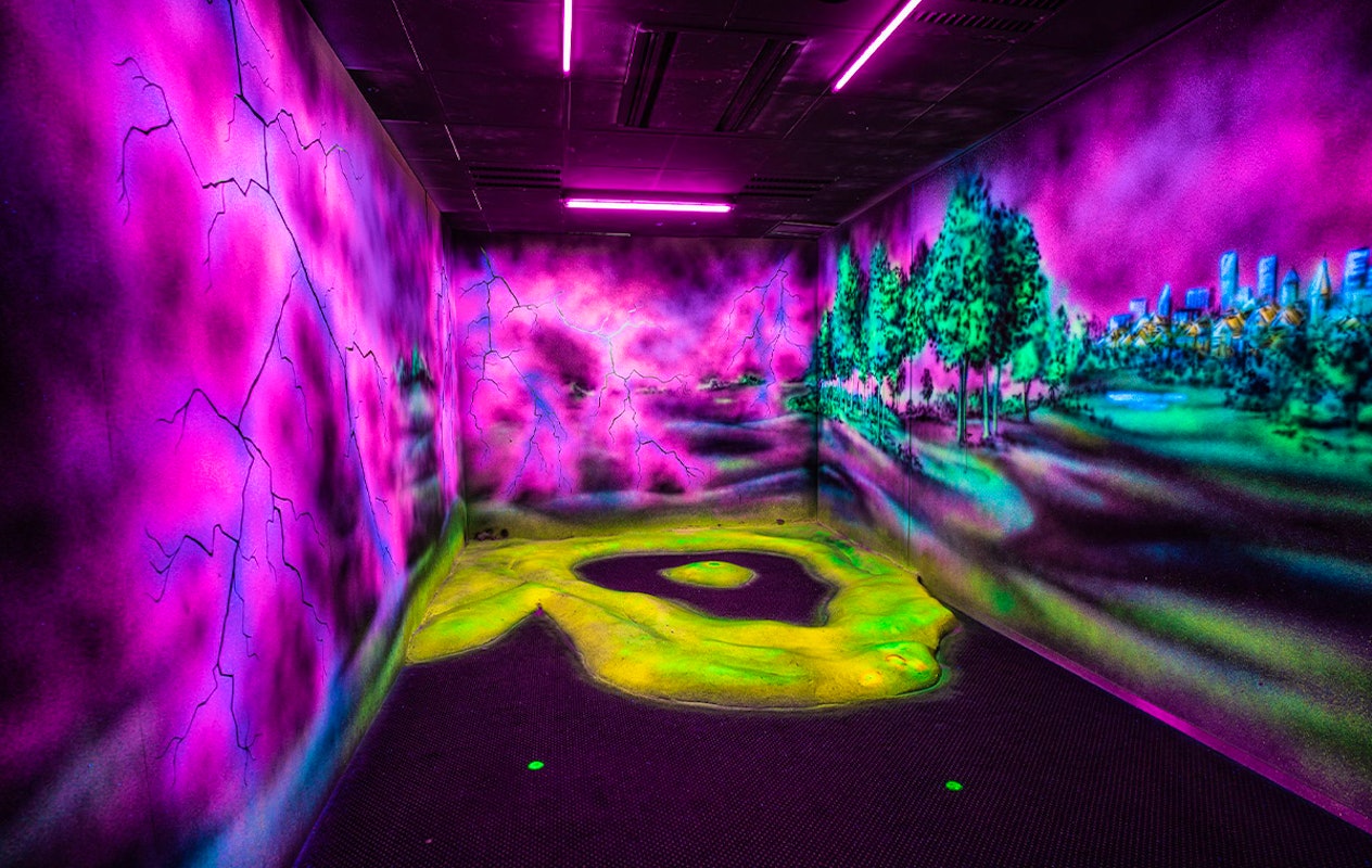 Golf in the Dark bij Fabriek Woerden